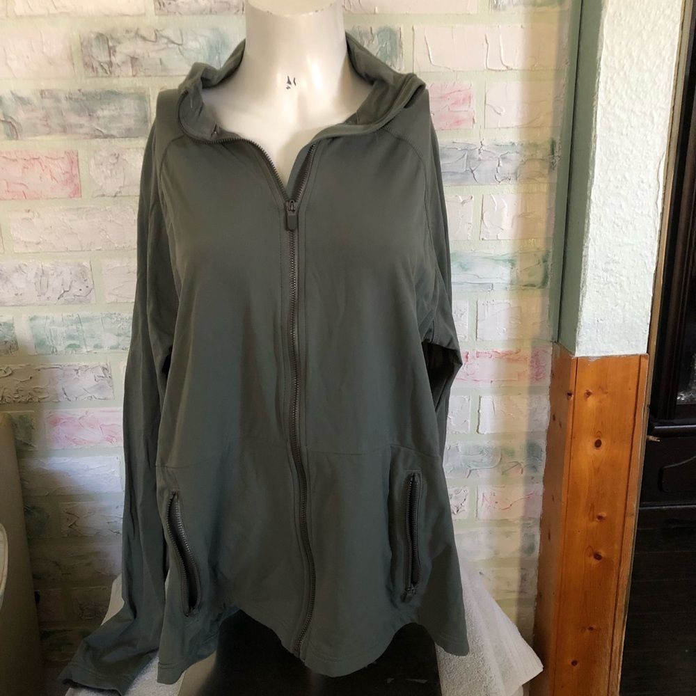 Axia track jacket green XL